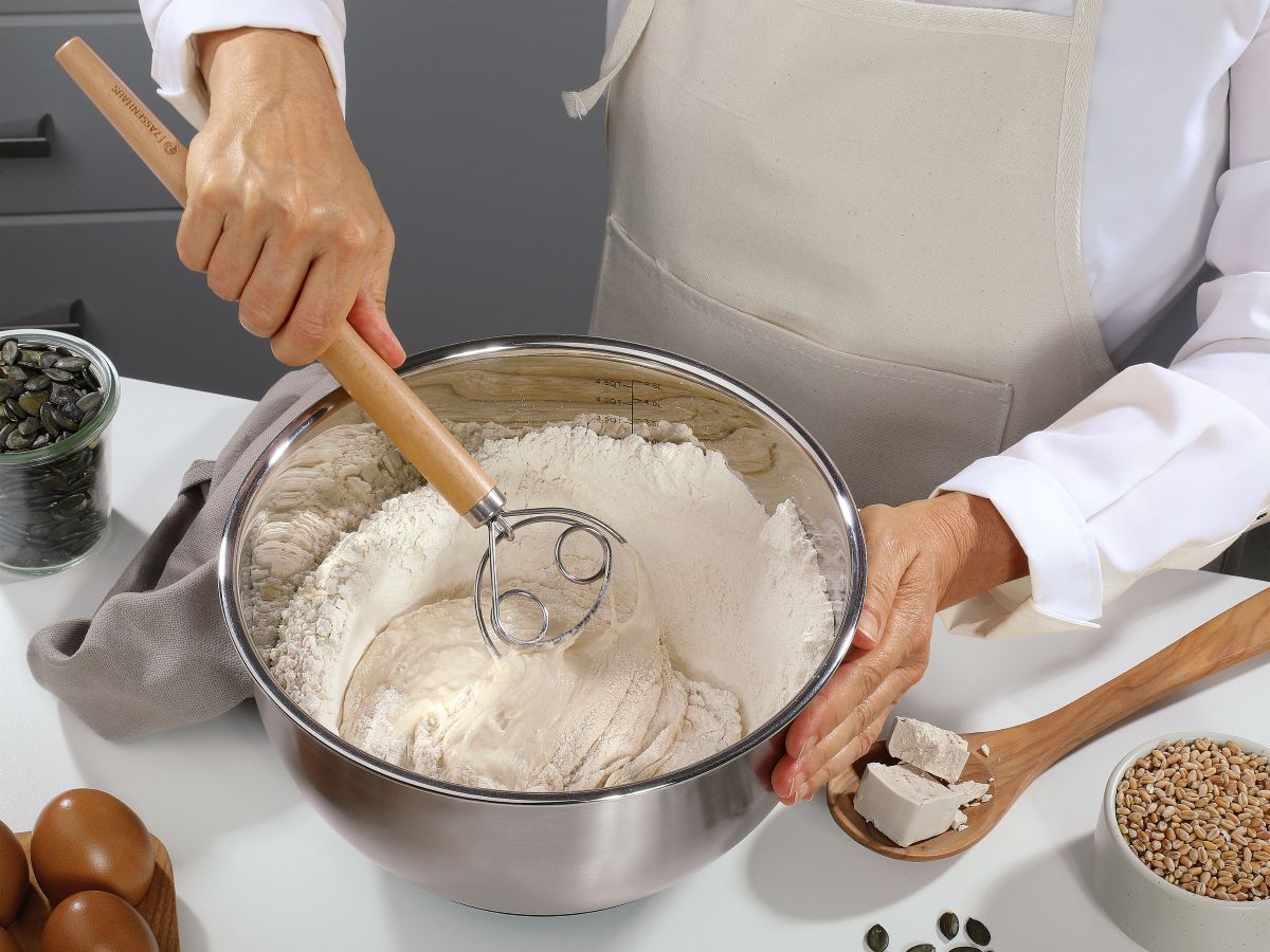 056587 Dánská metla na šlehání 35 cm nerez buk Zassenhaus (6)